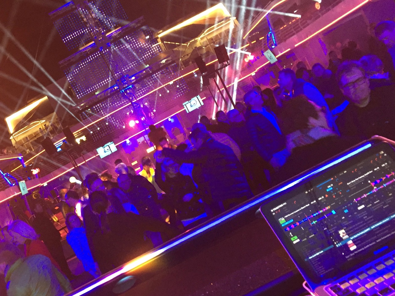 Bild von der Webseite von DJ PETE COOPER